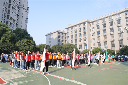 嗨戰(zhàn)！百捷火炬點(diǎn)燃熱烈永動(dòng)機(jī)